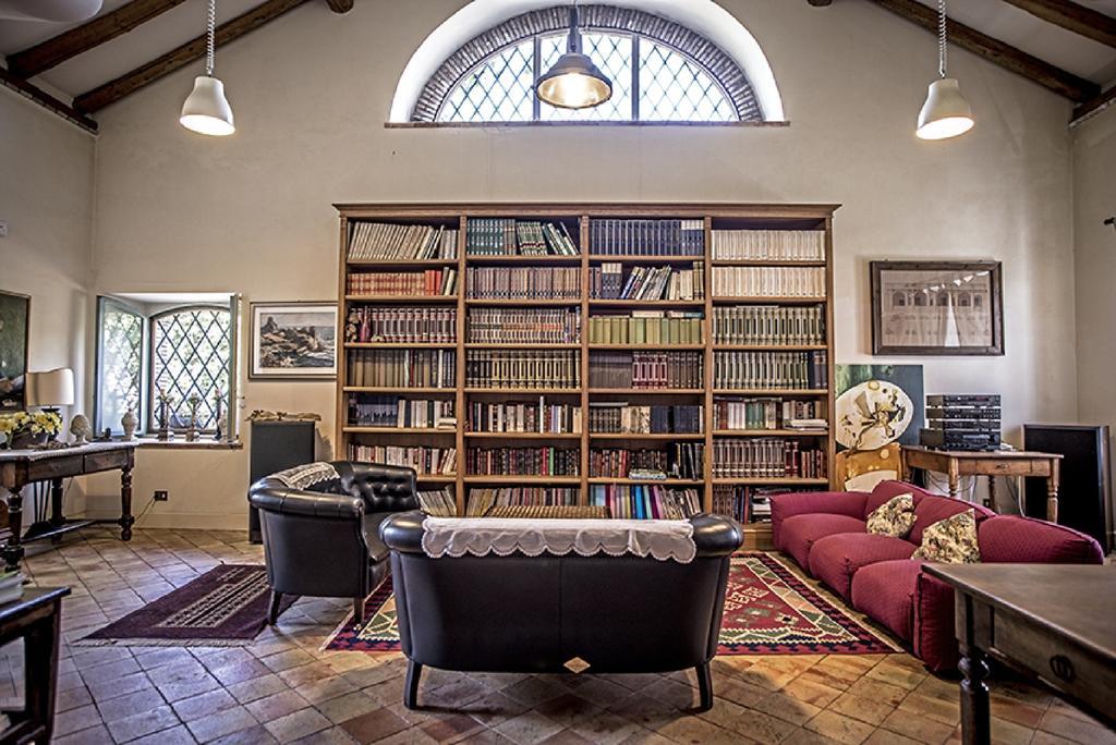 Relais De Charme - B&B Short Lets La Casa Di Francesca Sant'Agata Li Battiati Bagian luar foto